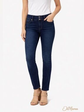 Pierre Cardin Women's jeans size 7‎ High Rise Skinny Dark Wash Blue